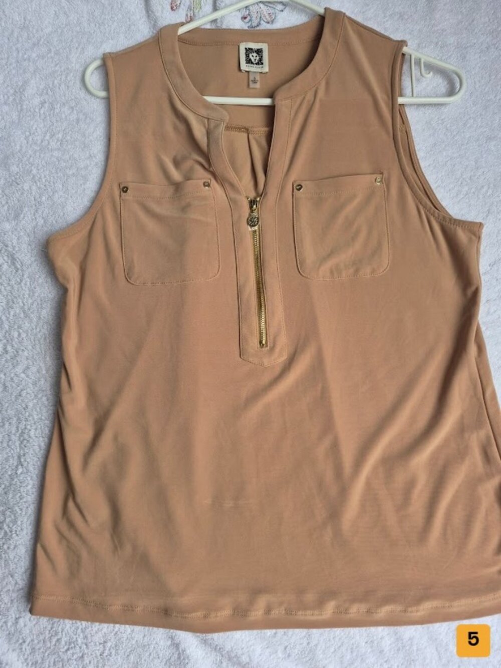 Anne Klein Sleeveless Zip Top Size S Tan